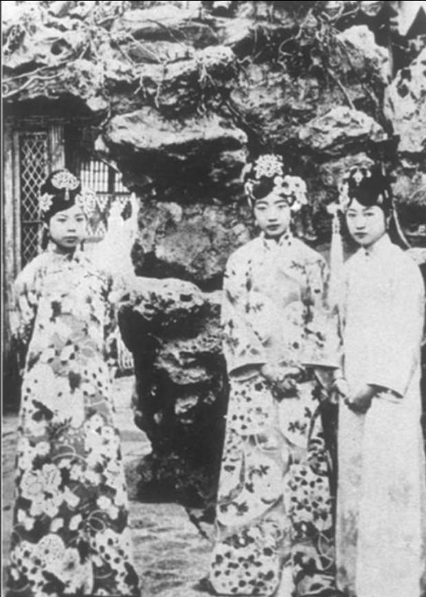 |老照片,16岁的宋美龄,37岁的蒋介石,图八张学良英气逼人