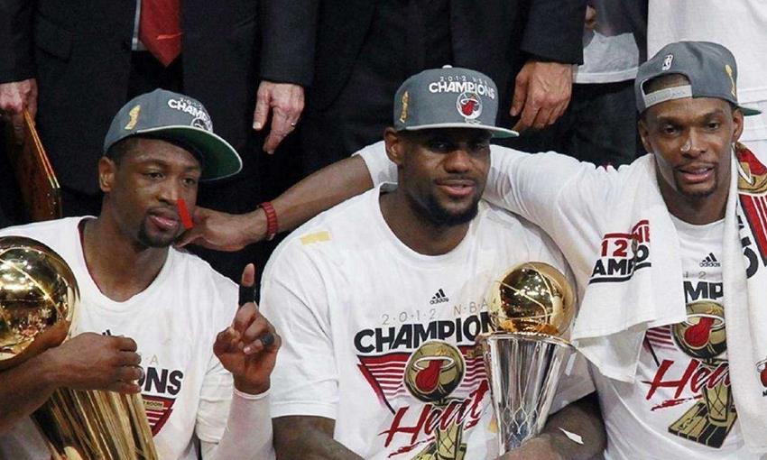 勒布朗·詹姆斯：改变詹姆斯命运的一场球，比13年总决G6、比16年总决G7更重要