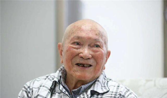 |最小的红军战士,7岁参军9岁长征,舅舅是开国元帅,至今仍健在