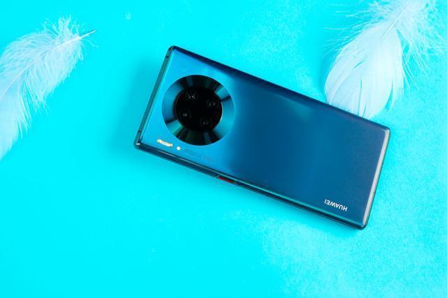 「华为」华为EMUI10.1通过安全检查,Mate30系列成警务专用手机