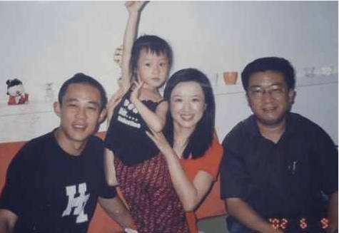 『荣梓杉』跑10年龙套终熬成影帝，如今娶“女儿”逼疯发妻，真是渣过罗志祥啊！