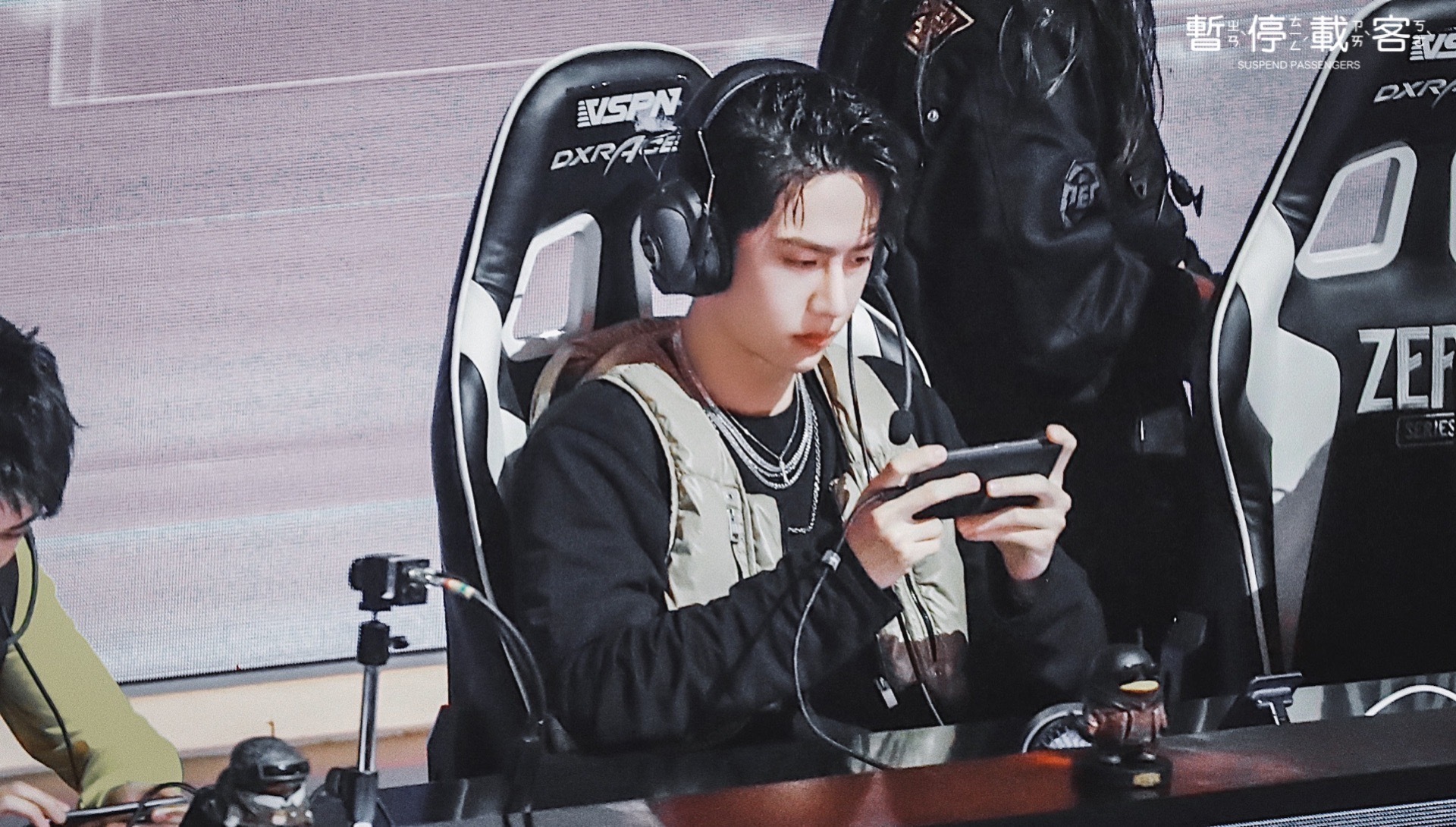 迪丽热巴|迪丽热巴华晨宇王一博杨超越四排