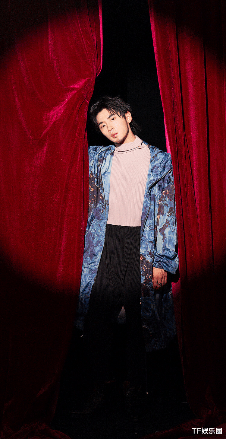 高天鹤■高天鹤就考试作弊道歉,瞒了一年才被查出,但高天鹤比仝卓聪明