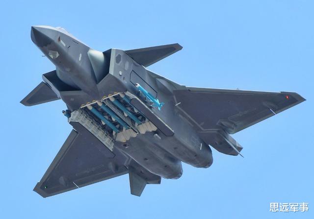「歼-20」重要性堪比歼20，这款国产战机正批量生产，一旦开火谁都拦不住