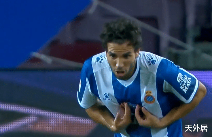 西班牙人|早上6点！27年耻辱正式到来：西班牙人0-1巴萨，正式降入西乙