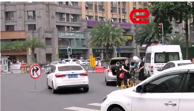 成都|谁怕谁,中国反制打响了,网友:关闭成都美国总领馆改成华为旗舰店?