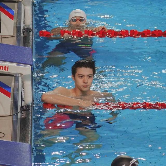 陈冠希|泳坛最帅00后天生爱豆脸，撞脸陈冠希，气质直逼偶像男团