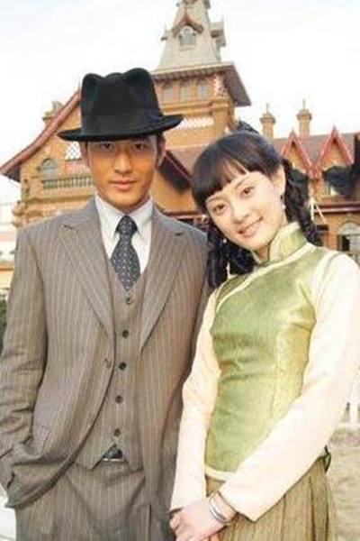 靳东|《上海滩》又要翻拍？靳东版许文强不算什么，看到女主后被惊艳了