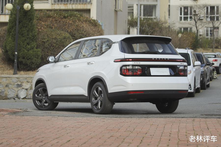 宝骏|这才是真正的7座“空间王”！一公里油钱4毛，关键7.88万起