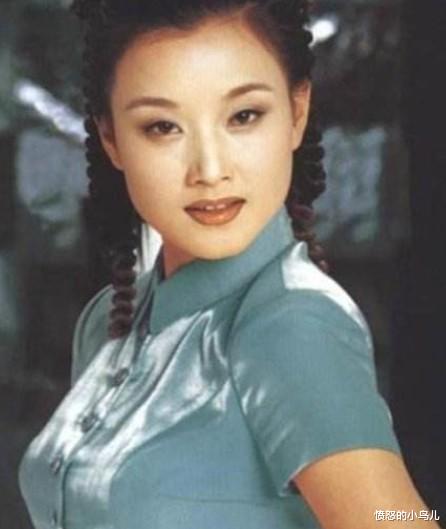 春晚|24次登春晚，却拒绝给妹妹铺路，妹妹演“丑女”火了才自报家门