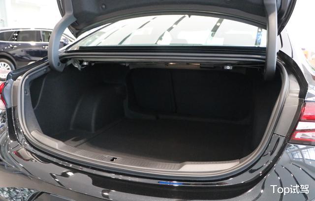 传祺GS4|明明是入门级却武装中高配实力!开箱图解:2021款全新君越
