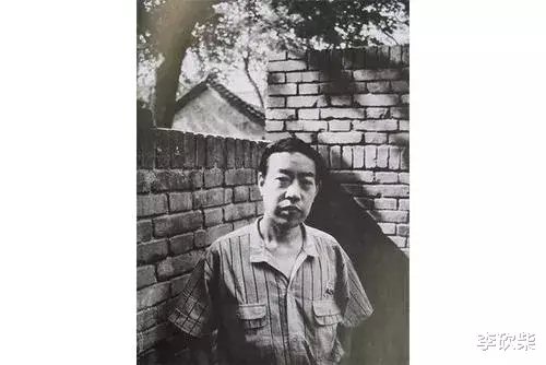 李砍柴|贾平凹酒量惊人，成名以后有钱买茅台，为何父亲没喝上一口