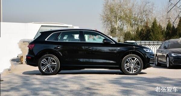 奥迪Q5|连跌了8万，成中型豪华车王，5月份仍卖出14793辆，碾压宝马X3