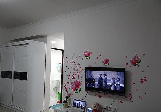 46平的公租房，没有卧室，床直接放客厅，保证你们没见过