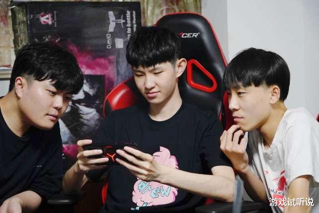 ag战队|AG淘汰，张角辞去主帅职务，菲菲发文难掩悲伤，真是AG“倒霉”的日子！