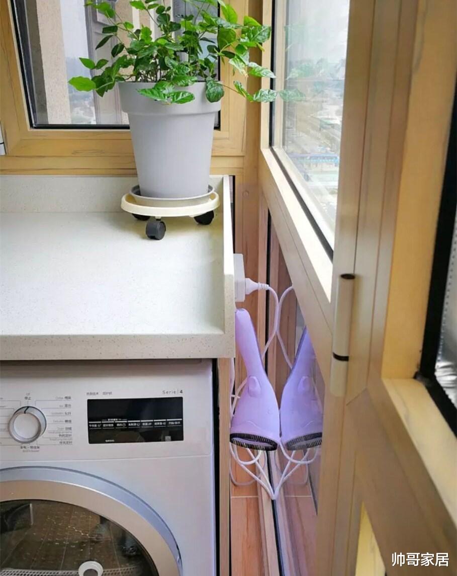 |去邻居家串门，一眼就相中她家阳台洗衣区了，太妙了我也要照着装