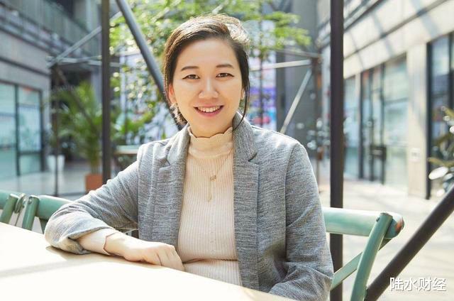 美特斯·邦威|第一服装品牌“倒下”？付不起房租，关店1500家，市值蒸发338亿