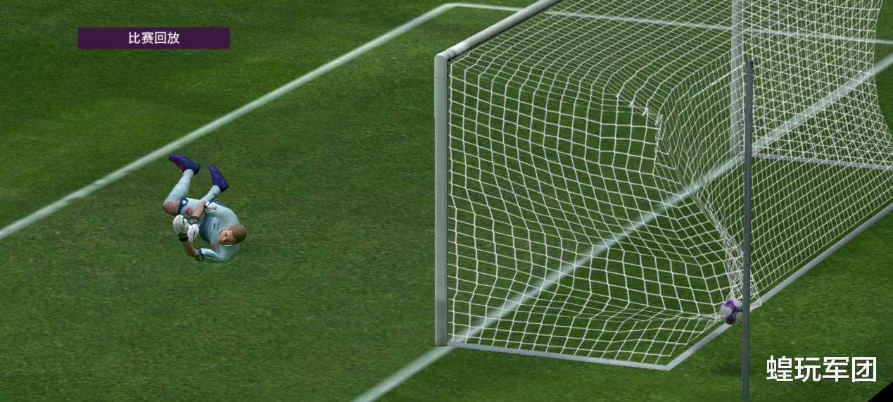 实况足球|实况足球: 板凳球员的逆袭, 晋升为黑球后, 他的能力不输丁丁