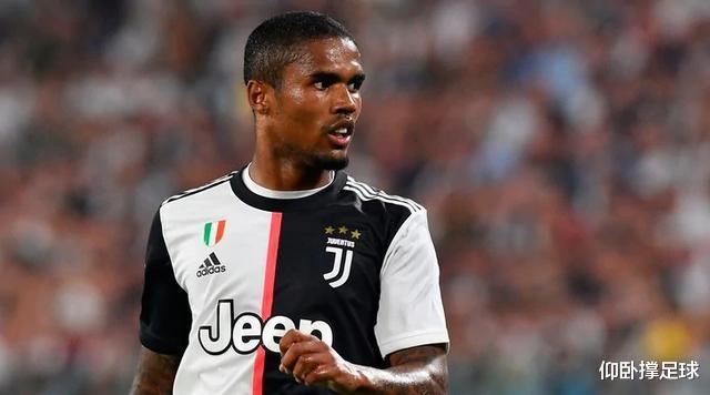 【曼联】尤文不惜一切代价要签回博格巴,愿意送出5名球员供曼联挑选