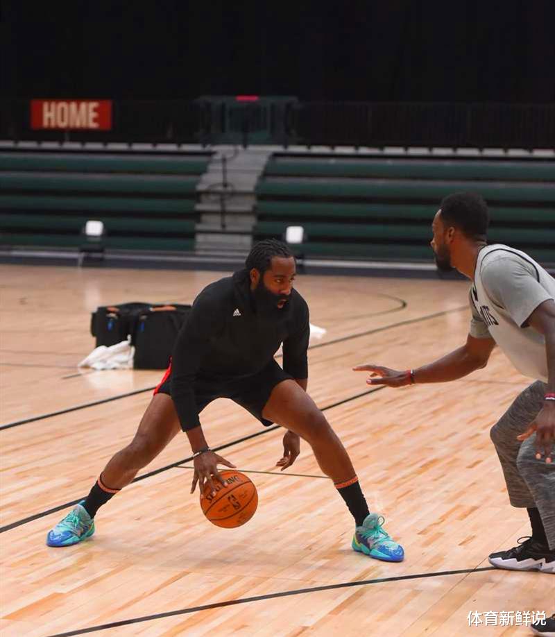 詹姆斯·哈登|瘦身效果显著！NBA晒哈登视频，飞身暴扣+完美后撤三分（附视频）