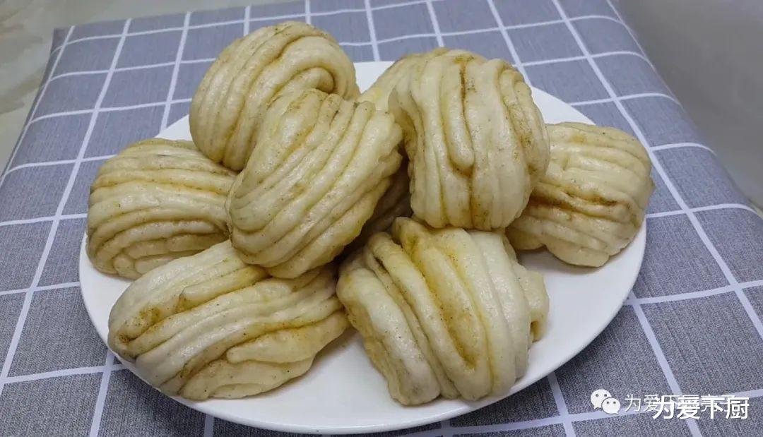 【花卷】花卷别直接发面了，教你正确做法，随时吃随时蒸，我家一周吃五次
