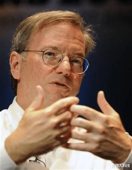 Google|谷歌前CEO正式放出狠话! 中国AI技术将超越美国: 美国总统严重失职