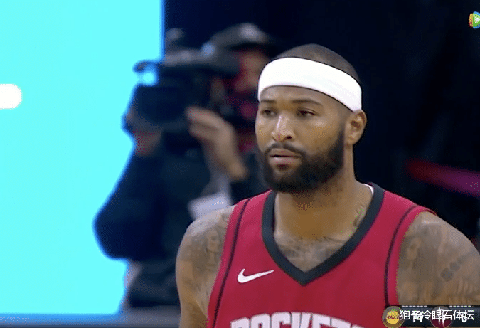 考辛斯|考辛斯又被驅(qū)逐出場！把詹姆斯臉都打變形 火湖大戰(zhàn)兩節(jié)兩人被驅(qū)