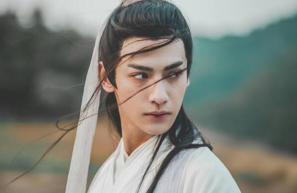 [罗云熙]《月上重火》遇刷低分，知道罗云熙付出多大代价吗，刷分黑手被爆