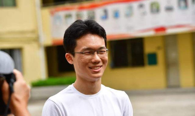 |高考成绩查询出现“屏蔽生”,前一秒没查到成绩,后一秒满心欢喜