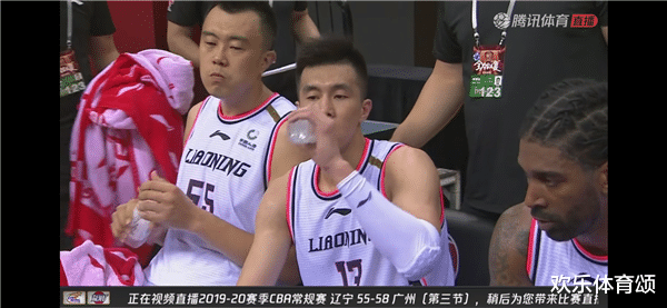辽宁男篮▲空篮不进！最后2分钟遭弃用，辽宁最大毒瘤出现了，郭士强想哭就哭吧