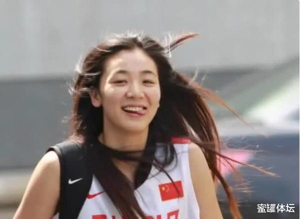 「赵爽」体坛最美的五朵金花：中国一姑娘上榜，榜首美到没朋友