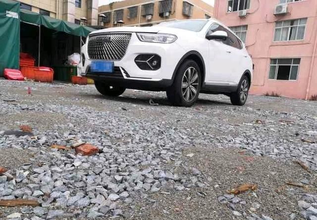 国产车|越来越多的年轻人愿意选择国产车，工信部：支持国产就对了