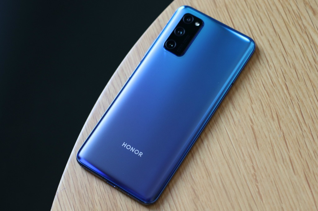 5G|荣耀V30 Pro简评:颜值耐打,性能出众的5G标杆