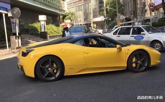 豪车|开六百万豪车去接孩子被骂炫富，宝妈无语：这是我家最差的一辆