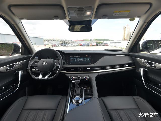 长安CS95|它是CS75的同门兄弟，上市至今月销量却不过千，为何？