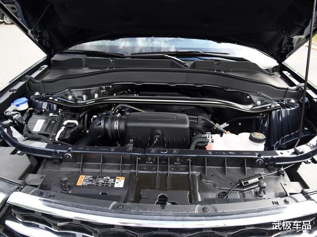 福特探险者|31万入手2.7TV6，配置从低配做起，车长超5米，六座七座任选