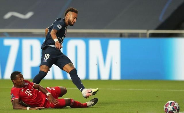 内马尔|太伤心！内马尔含泪领亚军奖牌 到了说再见的时候了