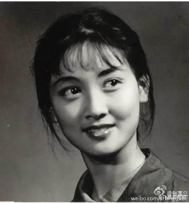 邓婕|又矮又黑差点错过《红楼梦》，专家高赞，口碑盖过陈晓旭版黛玉