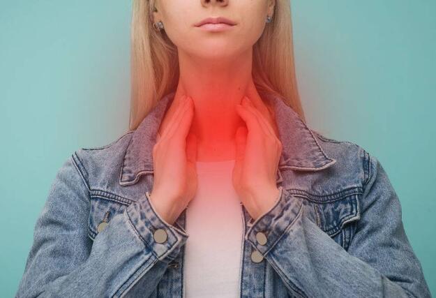 甲状腺癌|甲状腺癌变前，身体会发出5个预警信号， 早抓住，避免甲状腺癌变