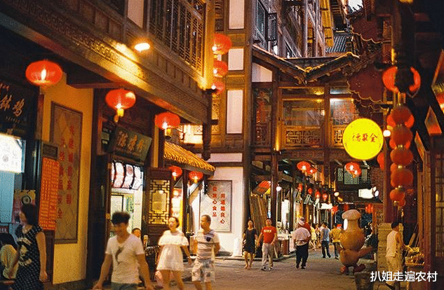 重庆|一生中一定要去的四座城市，哪怕没有人陪你一起，也要自己去一趟