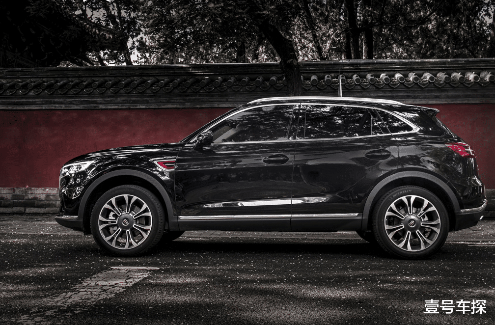 红旗hs5|为啥魏派、领克努力了“半辈子”，终究不如红旗HS5“出生”好？