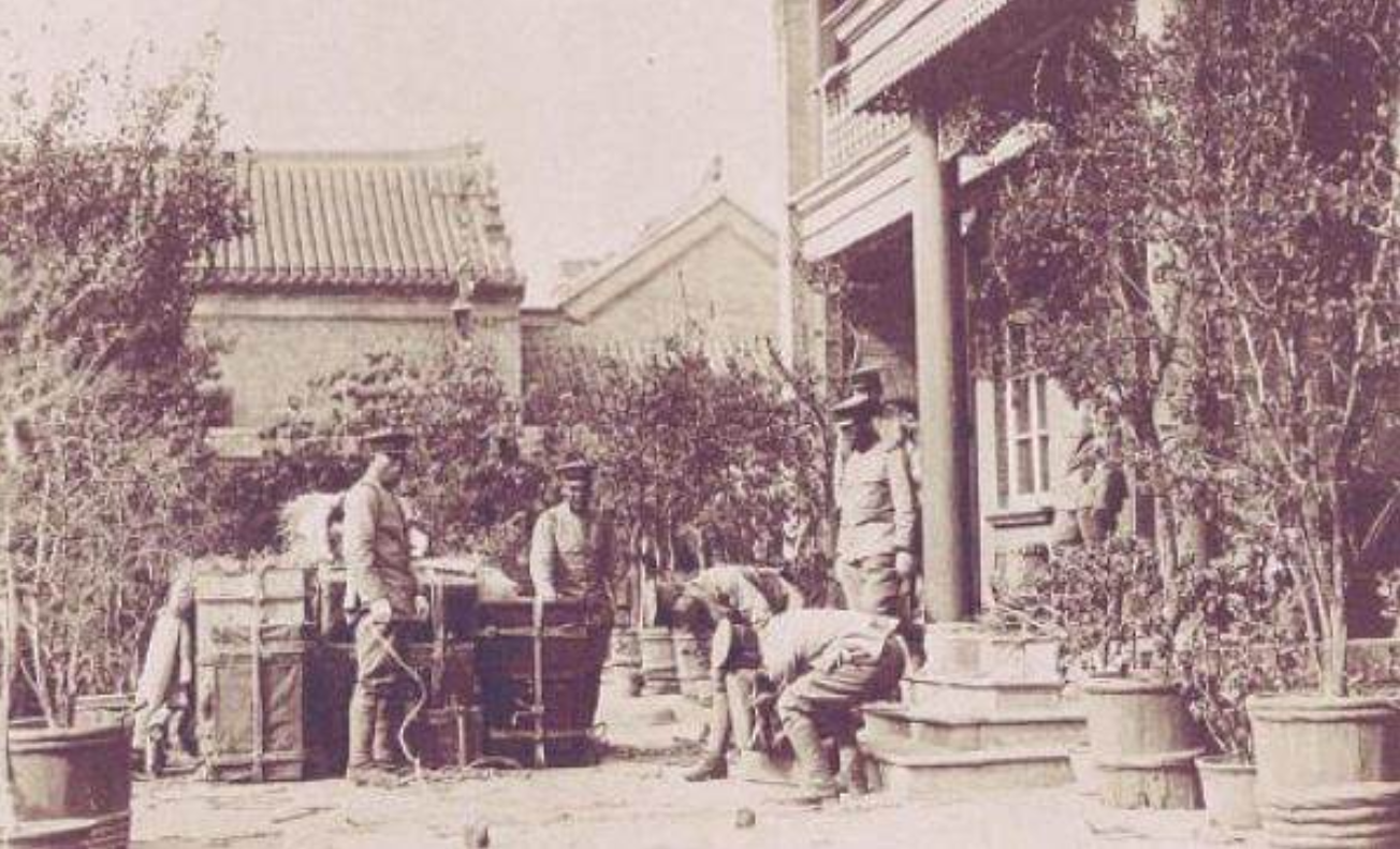 |日本在我国搜刮六千吨黄金,将其藏于山洞,战后才发现被偷了