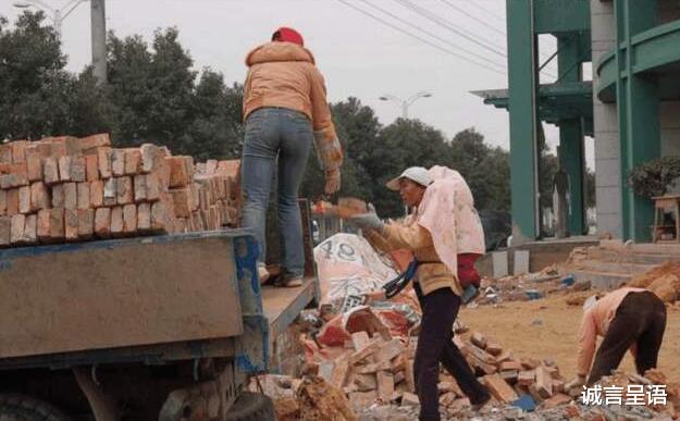 [心理学]“父母眼中的专业”VS“现实中的专业”，如此大的差距，有点扎心