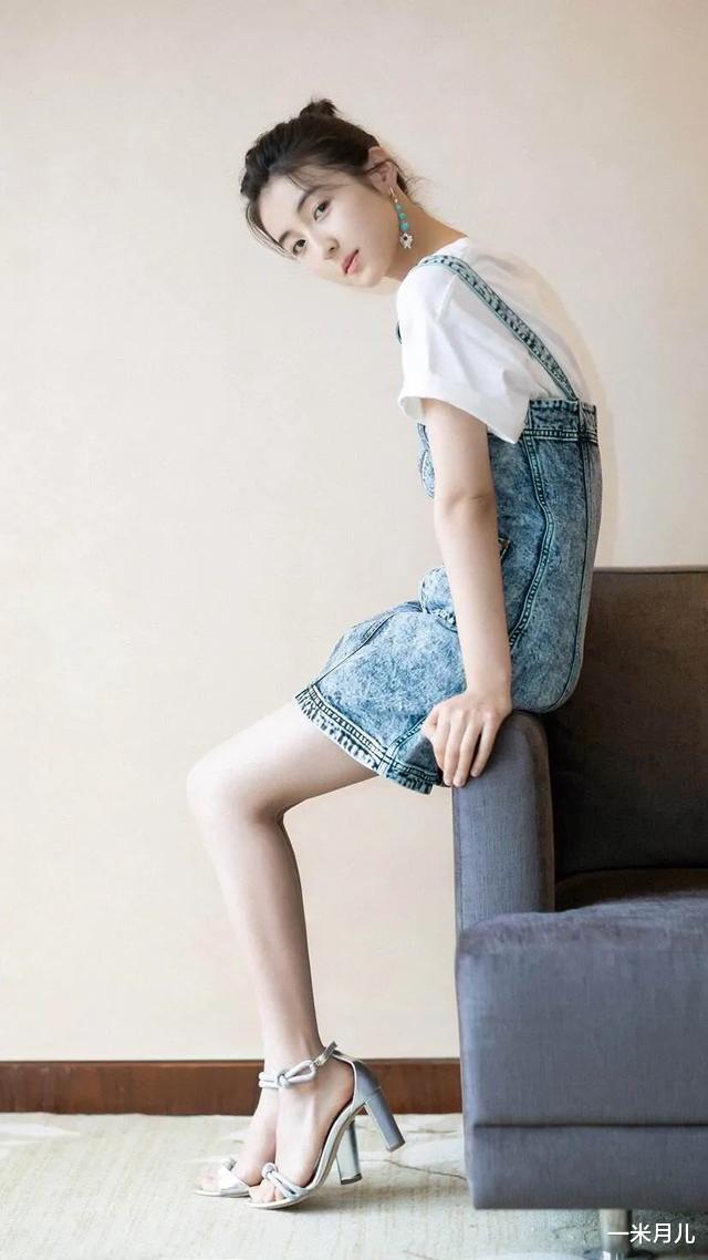 『张子枫』张子枫婉言谢绝《向往》,何炅这样留言,让人难以抗拒!