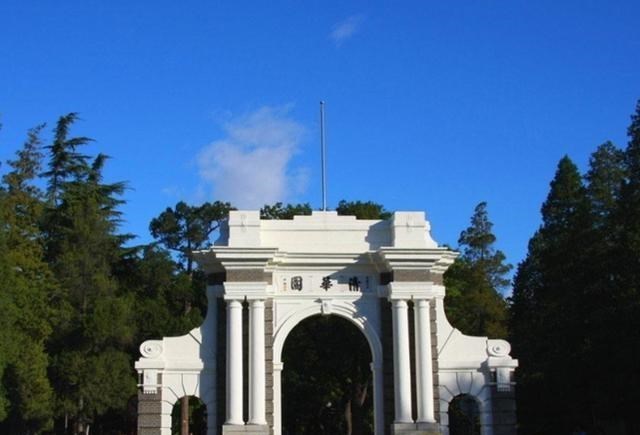 「清华大学」他是清华建筑系创始人，子女却高考落榜，复核试卷后发现惊天秘密