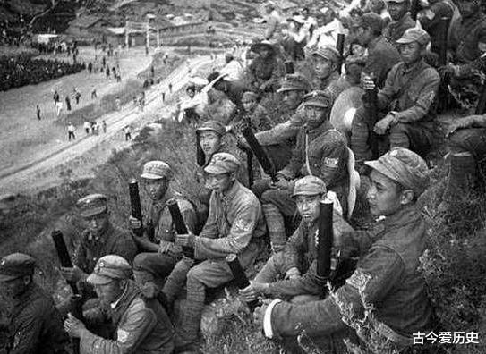 ##陕北红军创始人之一，55年只评大校，主席：最起码也是个少将！