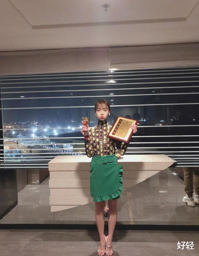 口红|吴谨言，从来没胖过，体重80斤，10个变瘦秘诀，你一定要知道