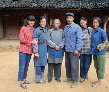 影帝|61岁的他获了5次影帝，每吃一顿就喝两斤酒，拍戏30年没带过剧本！