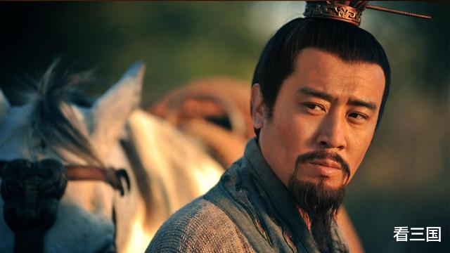 『』刘备得知张飞死讯，说了4个字，诸葛亮这才彻底看清他的真面目