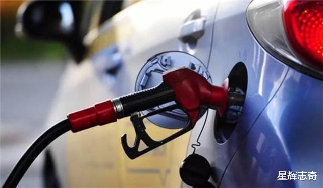 日产逍客@跑高速的时候，手动挡与自动挡哪个更省油，看看鑫哥哥的理解